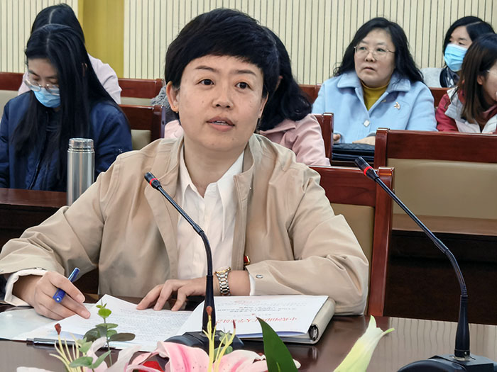 小黄书
召开党史学习教育动员部署会2.jpg
